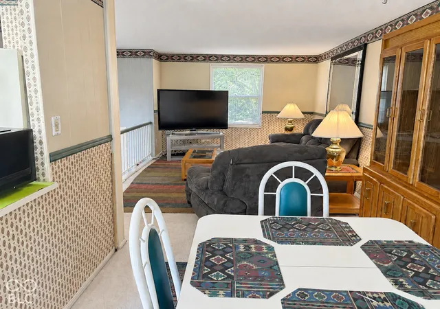Photo 3 of Single family home for sale at 9033 Caminito Ct, Indianapolis, IN 46234 | MLS# 22125147 | Listing updated on 2026-10-11