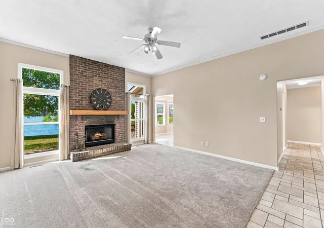 Photo 3 of Sale Pending at 1945 Westminster Pl, Columbus, IN 47201 | MLS# 22125152 | Listing updated on 2026-09-21
