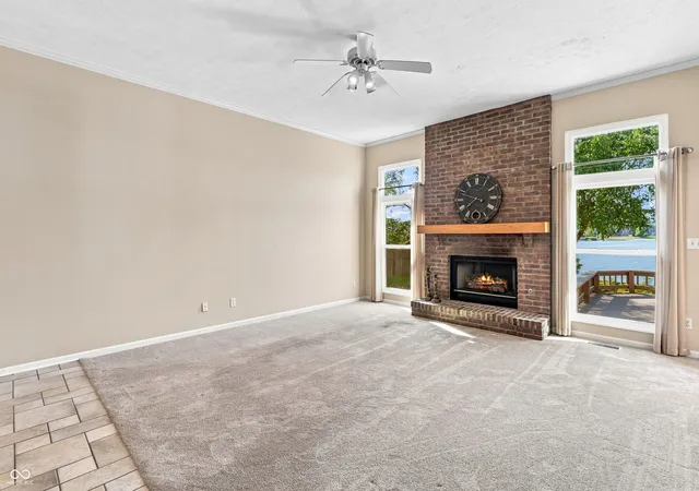 Photo 4 of Sale Pending at 1945 Westminster Pl, Columbus, IN 47201 | MLS# 22125152 | Listing updated on 2026-09-21