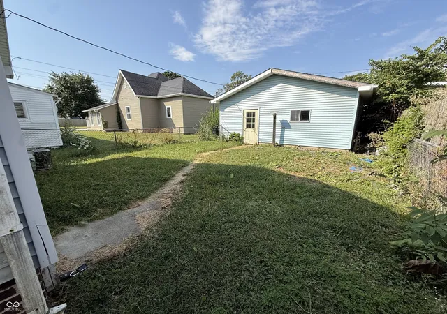 Photo 3 of Sale Pending at 504 N Columbia, Frankfort, IN 46041 | MLS# 22125177 | Listing updated on 2026-09-12