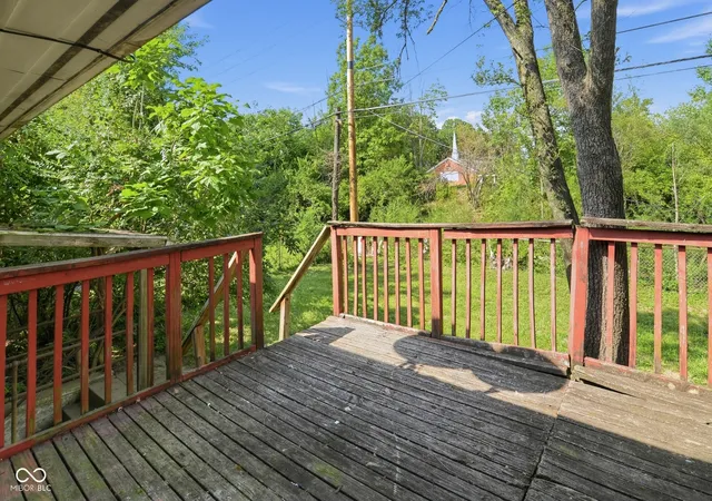 Photo 3 of Sale Pending at 7608 Ruskin Pl, Indianapolis, IN 46226 | MLS# 22125181 | Listing updated on 2026-10-27