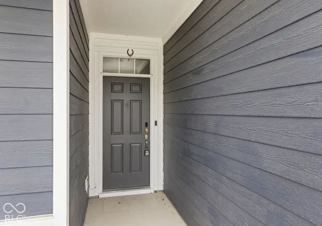 Photo 3 of Single family home for sale at 16997 Adler Ln, Noblesville, IN 46060 | MLS# 22125220 | Listing updated on 2026-09-28
