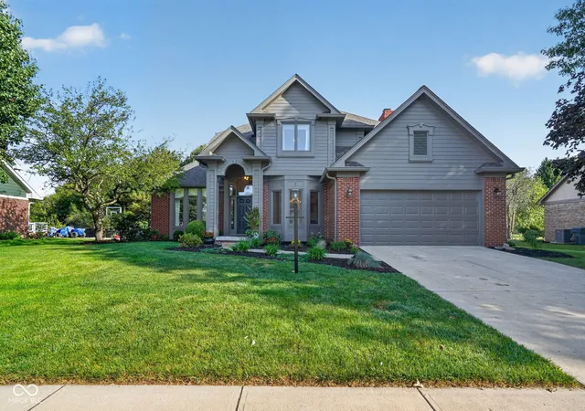 Photo 3 of Sale Pending at 9958 Northwind Dr, Indianapolis, IN 46256 | MLS# 22125228 | Listing updated on 2026-09-26