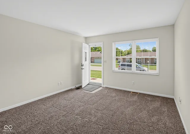 Photo 3 of Sale Pending at 420 Heritage Dr, Danville, IN 46122 | MLS# 22125240 | Listing updated on 2026-10-05