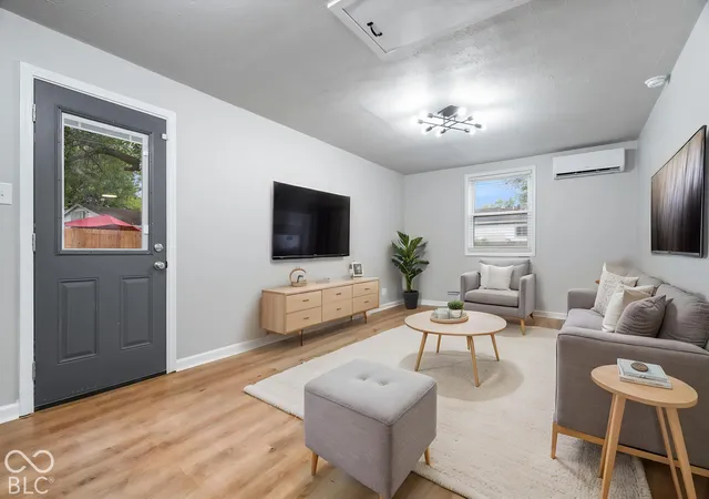 Photo 3 of Single family home for sale at 1831 Albany St, Indianapolis, IN 46203 | MLS# 22125246 | Listing updated on 2026-09-25