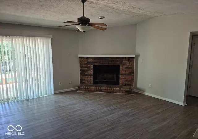 Photo 3 of Single family home for sale at 4210 Oil Crk Dr, Indianapolis, IN 46268 | MLS# 22125260 | Listing updated on 2026-09-14