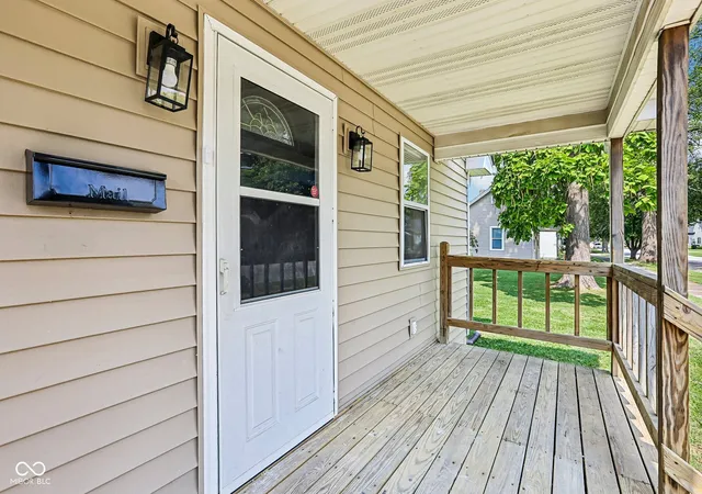 Photo 4 of Single family home for sale at 716 S Meridian St, Lebanon, IN 46052 | MLS# 22125276 | Listing updated on 2026-09-14