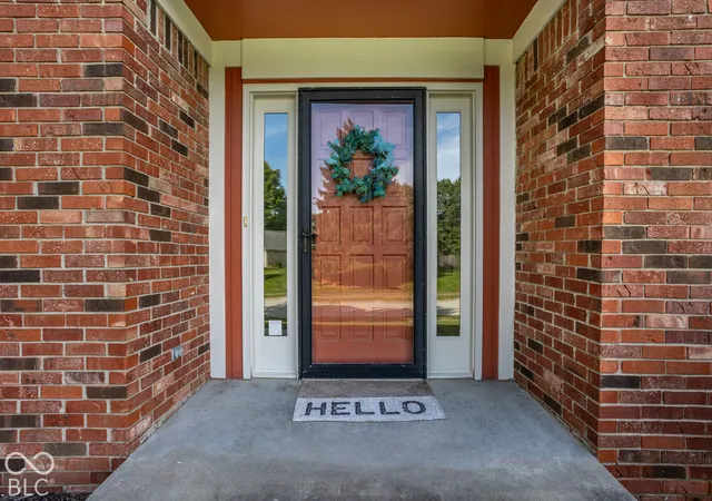 Photo 3 of Single family home for sale at 4763 Abbots Pl, Carmel, IN 46033 | MLS# 22125281 | Listing updated on 2026-10-08