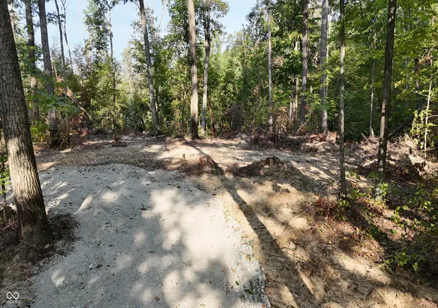 Photo 3 of Sale Pending at 4 N County Rd 500 W, Freetown, IN 47235 | MLS# 22125305 | Listing updated on 2026-09-19