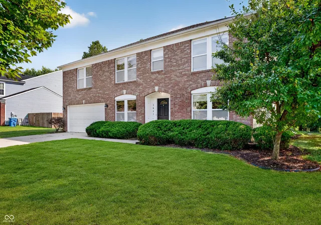 Photo 1 of Single family home for sale at 5641 Buck Dr, Noblesville, IN 46062 | MLS# 22125306 | Listing updated on 2026-09-22