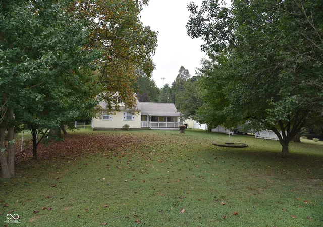 Photo 2 of Single family home for sale at 2064 Leatherwood Rd, Bedford, IN 47421 | MLS# 22125331 | Listing updated on 2026-09-21