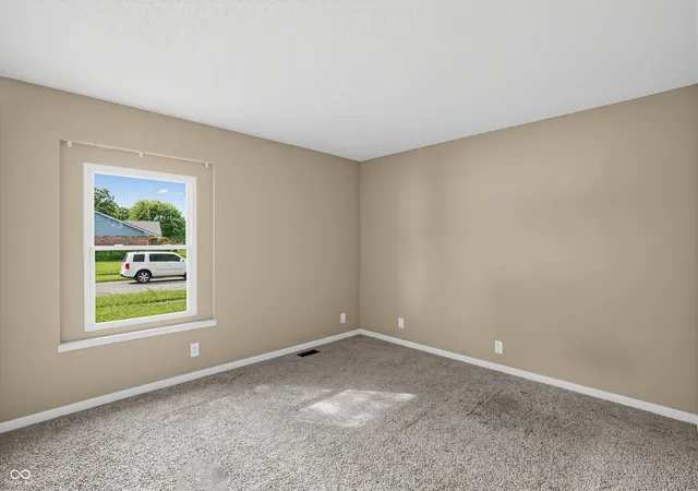 Photo 3 of Sale Pending at 8430 Skyway Dr, Indianapolis, IN 46219 | MLS# 22125345 | Listing updated on 2026-09-24