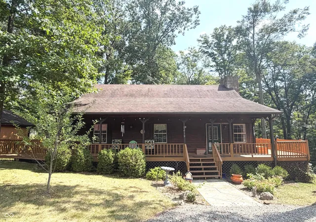 Single family home for sale at 8419 S Scott Dr, Nineveh, IN 46164 | MLS# 22125349