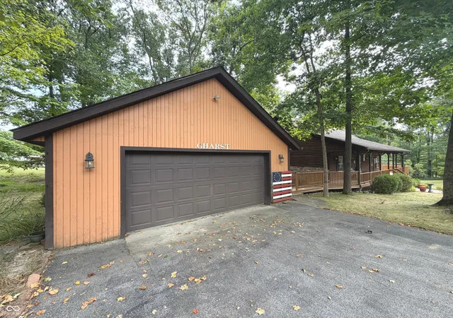 Photo 3 of Single family home for sale at 8419 S Scott Dr, Nineveh, IN 46164 | MLS# 22125349 | Listing updated on 2026-10-05