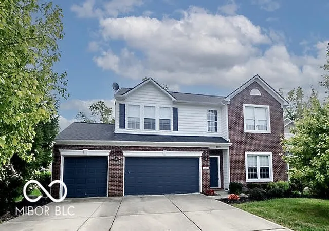Single family home for sale at 6517 Heritage Hl Dr, Indianapolis, IN 46237 | MLS# 22125365