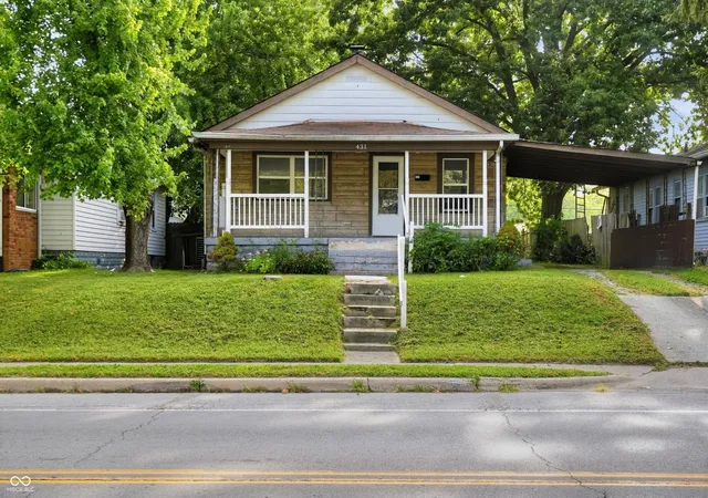 Photo 2 of Sale Pending at 431 S Arlington Ave, Indianapolis, IN 46219 | MLS# 22125386 | Listing updated on 2026-10-08