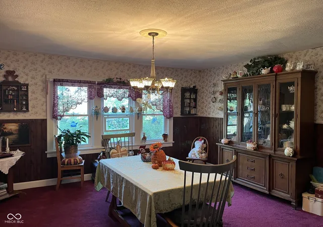 Photo 3 of Single family home for sale at 305 E County Rd 900 S, Clayton, IN 46118 | MLS# 22125403 | Listing updated on 2026-09-21