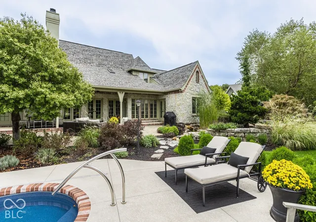 Photo 1 of Single family home for sale at 14548 Stonegate Ct, Carmel, IN 46032 | MLS# 22125411 | Listing updated on 2026-10-30