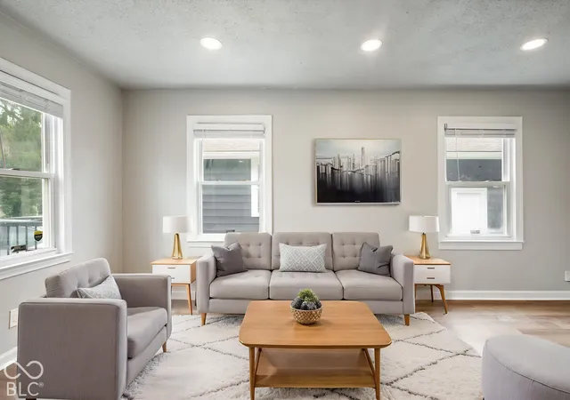 Photo 2 of Single family home for sale at 4911 Rosslyn Ave, Indianapolis, IN 46205 | MLS# 22125424 | Listing updated on 2026-10-07
