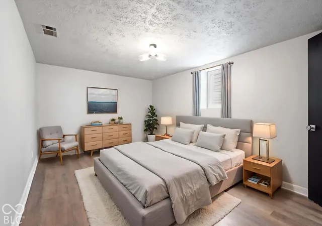 Photo 3 of Single family home for sale at 4911 Rosslyn Ave, Indianapolis, IN 46205 | MLS# 22125424 | Listing updated on 2026-10-07
