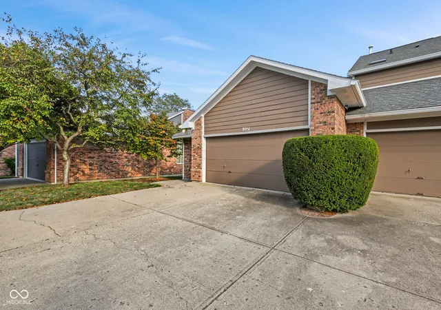 Photo 2 of Condo for sale at 8051 Talliho Dr, Indianapolis, IN 46256 | MLS# 22125456 | Listing updated on 2026-10-07