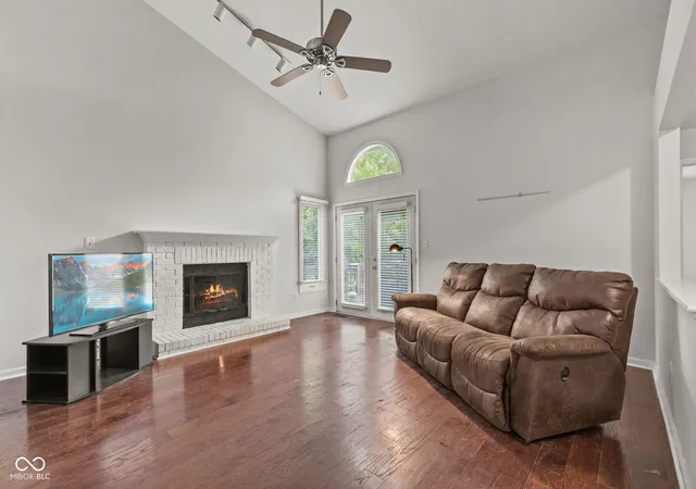 Photo 3 of Condo for sale at 8051 Talliho Dr, Indianapolis, IN 46256 | MLS# 22125456 | Listing updated on 2026-10-07