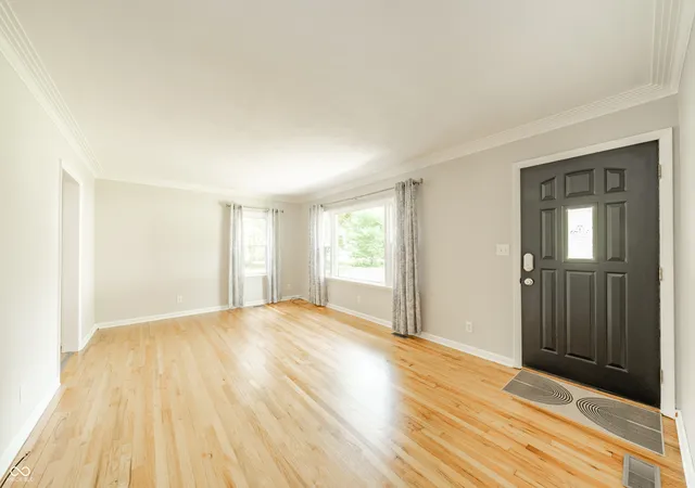 Photo 3 of Sale Pending at 134 W Central Way, Pendleton, IN 46064 | MLS# 22125470 | Listing updated on 2026-09-22