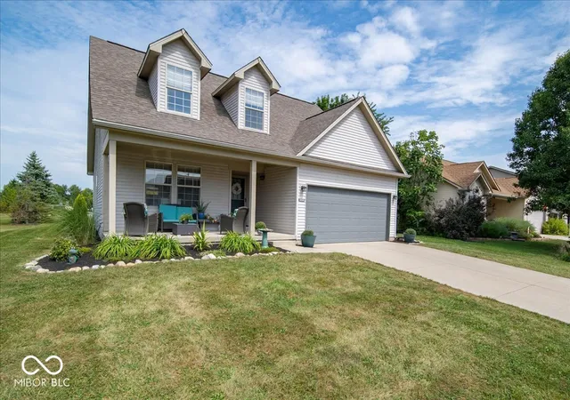 Photo 3 of Sale Pending at 2016 Treving Dr, Cicero, IN 46034 | MLS# 22125497 | Listing updated on 2026-09-22