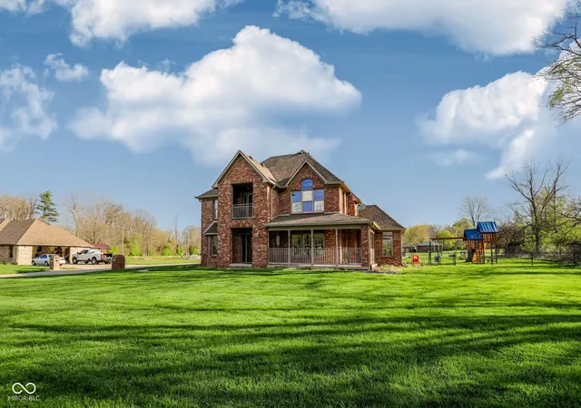 Photo 3 of Sale Pending at 11025 Mclaughlin Ln, Mooresville, IN 46158 | MLS# 22125500 | Listing updated on 2026-10-13
