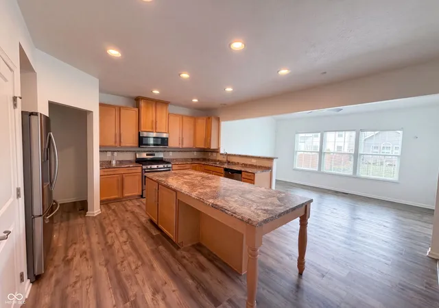 Photo 1 of Single family home for sale at 628 Reunion Ln, Greenwood, IN 46143 | MLS# 22125501 | Listing updated on 2026-09-24