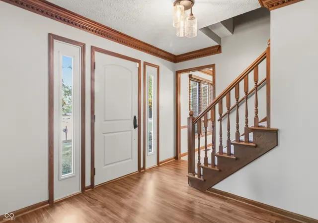 Photo 4 of Single family home for sale at 13111 Derbyshire Ct, Carmel, IN 46033 | MLS# 22125521 | Listing updated on 2026-09-24