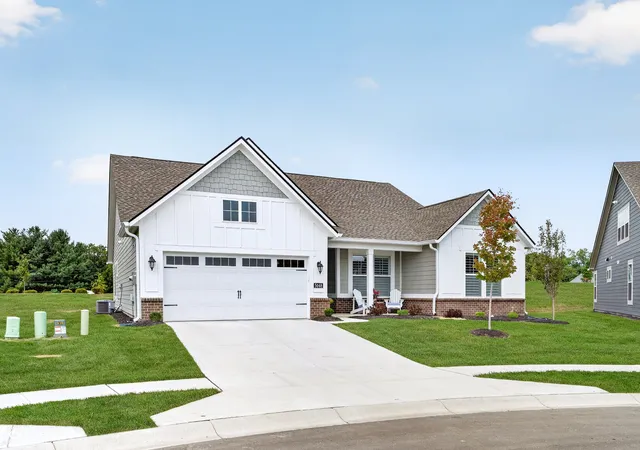 Photo 3 of Single family home for sale at 5048 Foxley Park Ln, Avon, IN 46123 | MLS# 22125530 | Listing updated on 2026-09-28