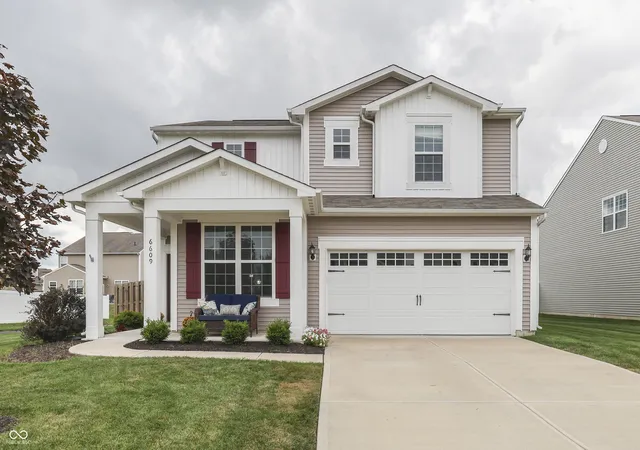 Photo 1 of Single family home for sale at 6609 Harvest Moon Ln, Whitestown, IN 46075 | MLS# 22125531 | Listing updated on 2026-10-06