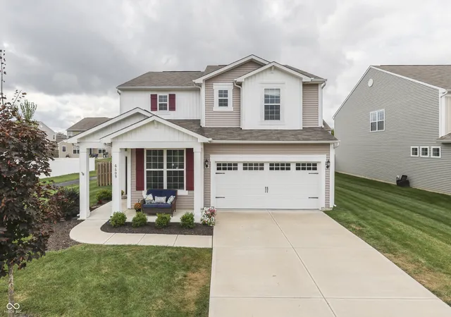 Photo 3 of Single family home for sale at 6609 Harvest Moon Ln, Whitestown, IN 46075 | MLS# 22125531 | Listing updated on 2026-10-06