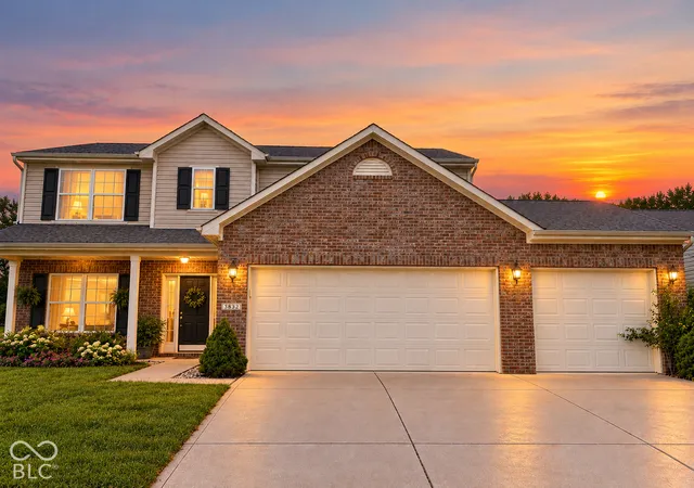 Photo 1 of Single family home for sale at 3832 Boundary Bay Dr, Indianapolis, IN 46217 | MLS# 22125541 | Listing updated on 2026-10-05