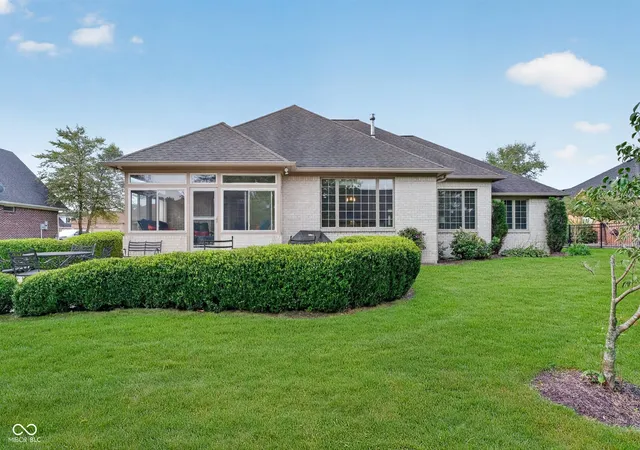Photo 47 of Single family home for sale at 406 Wind Drift Ct, Pittsboro, IN 46167 | MLS# 22125567 | Listing updated on 2026-10-09