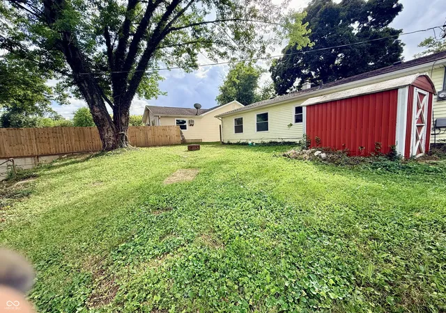 Photo 3 of Single family home for sale at 521 N Arlington St, Greencastle, IN 46135 | MLS# 22125610 | Listing updated on 2026-09-16