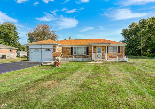 Photo 1 of Single family home for sale at 6730 N Michigan Rd, Fairland, IN 46126 | MLS# 22125628 | Listing updated on 2026-09-16