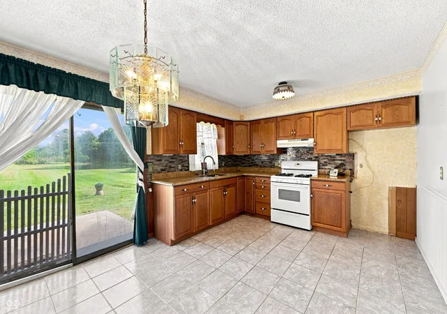 Photo 4 of Single family home for sale at 6730 N Michigan Rd, Fairland, IN 46126 | MLS# 22125628 | Listing updated on 2026-09-16