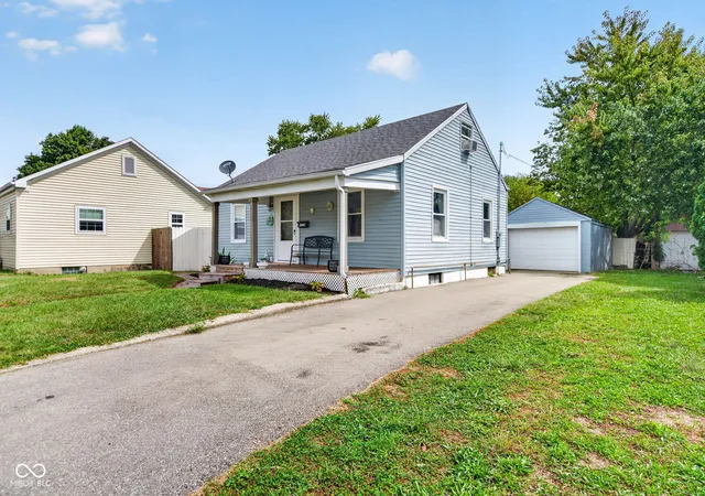 Single family home for sale at 2604 S 19th Street, New Castle, IN 47362 | MLS# 22125629
