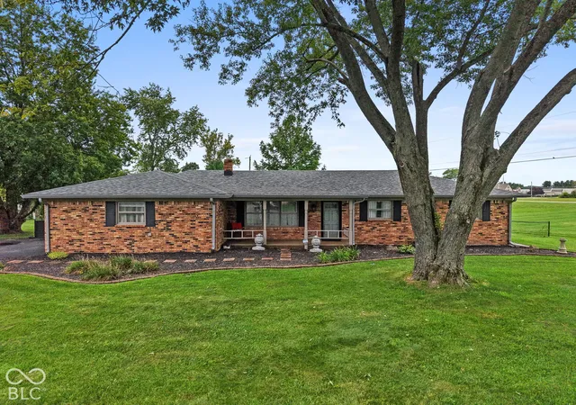 Photo 1 of Single family home for sale at 6349 W Buckskin Ct, New Palestine, IN 46163 | MLS# 22125632 | Listing updated on 2026-09-25