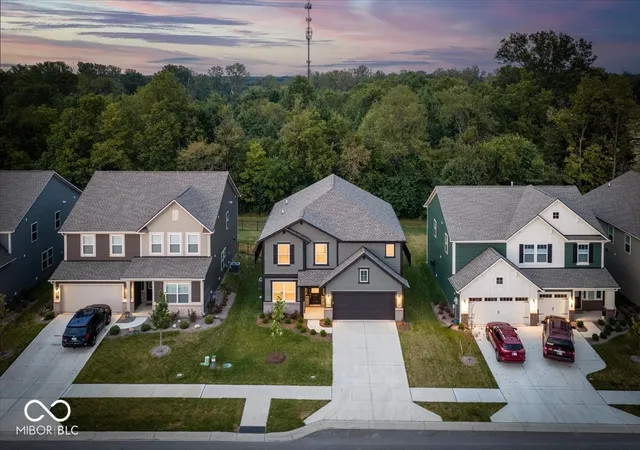 Photo 3 of Single family home for sale at 16876 Daly Dr, Noblesville, IN 46062 | MLS# 22125638 | Listing updated on 2026-10-21