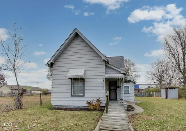 Photo 2 of Single family home for sale at 2219 Hovey St, Indianapolis, IN 46218 | MLS# 22125647 | Listing updated on 2026-09-13