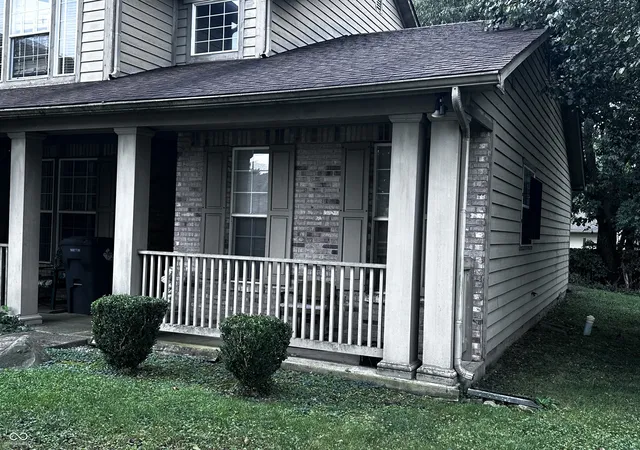 Photo 4 of Single family home for sale at 4536 Carvin Cir, Indianapolis, IN 46228 | MLS# 22125677 | Listing updated on 2026-09-21
