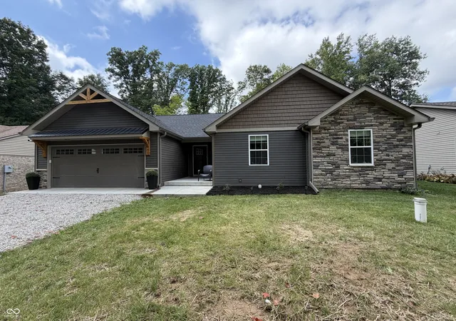 Photo 3 of Single family home for sale at 24 Lincoln Hills, Coatesville, IN 46121 | MLS# 22125718 | Listing updated on 2026-09-17