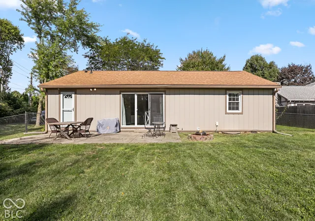 Photo 4 of Single family home for sale at 1309 Stymie Ct, Indianapolis, IN 46217 | MLS# 22125720 | Listing updated on 2026-10-11