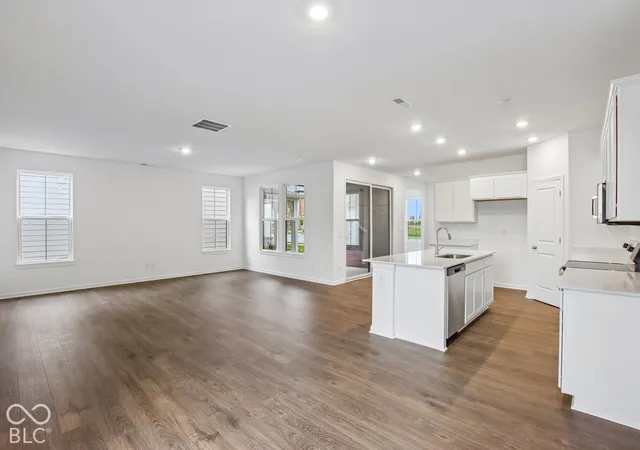 Photo 3 of Single family home for sale at 9062 Anthem Ave, Plainfield, IN 46168 | MLS# 22125723 | Listing updated on 2026-10-28