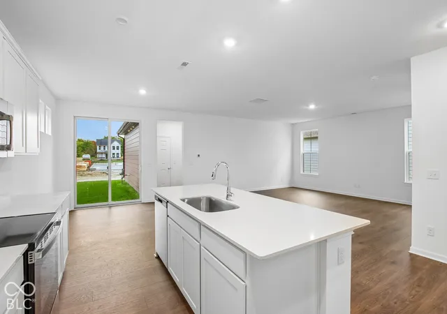 Photo 4 of Single family home for sale at 9062 Anthem Ave, Plainfield, IN 46168 | MLS# 22125723 | Listing updated on 2026-10-28