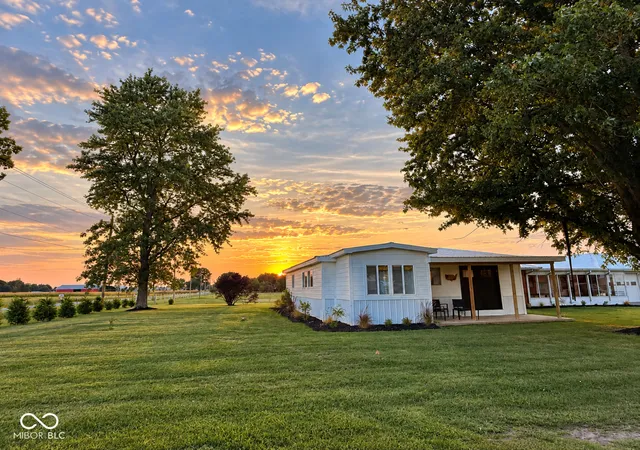 Photo 3 of Sale Pending at 2934 E 600 North, Alexandria, IN 46001 | MLS# 22125749 | Listing updated on 2026-09-21
