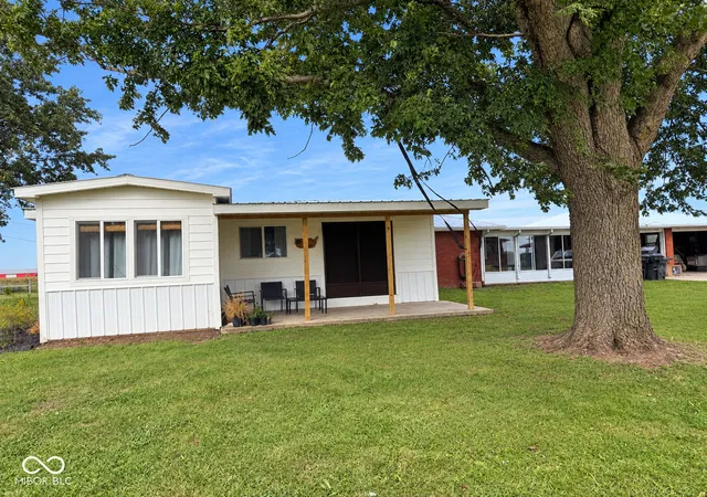 Photo 4 of Sale Pending at 2934 E 600 North, Alexandria, IN 46001 | MLS# 22125749 | Listing updated on 2026-09-21